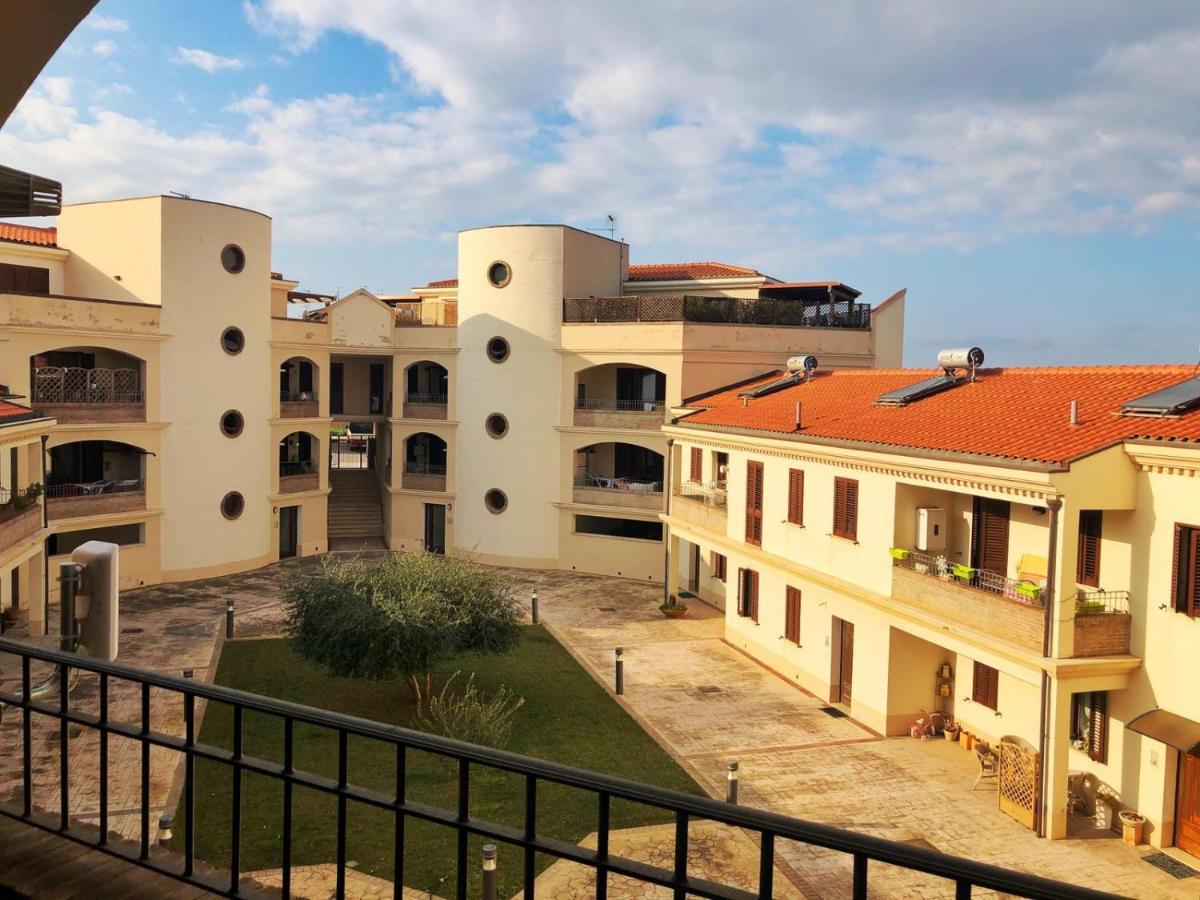 Appartamento A Corte Balai 托雷斯港 外观 照片